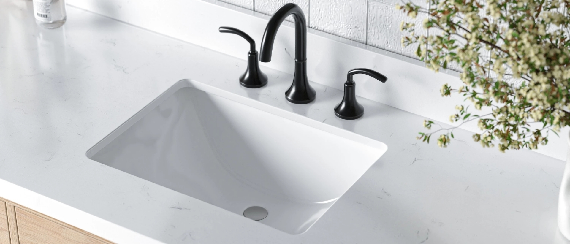 Choose Quartz vs Marble Countertops For Your Bathroom Vanity