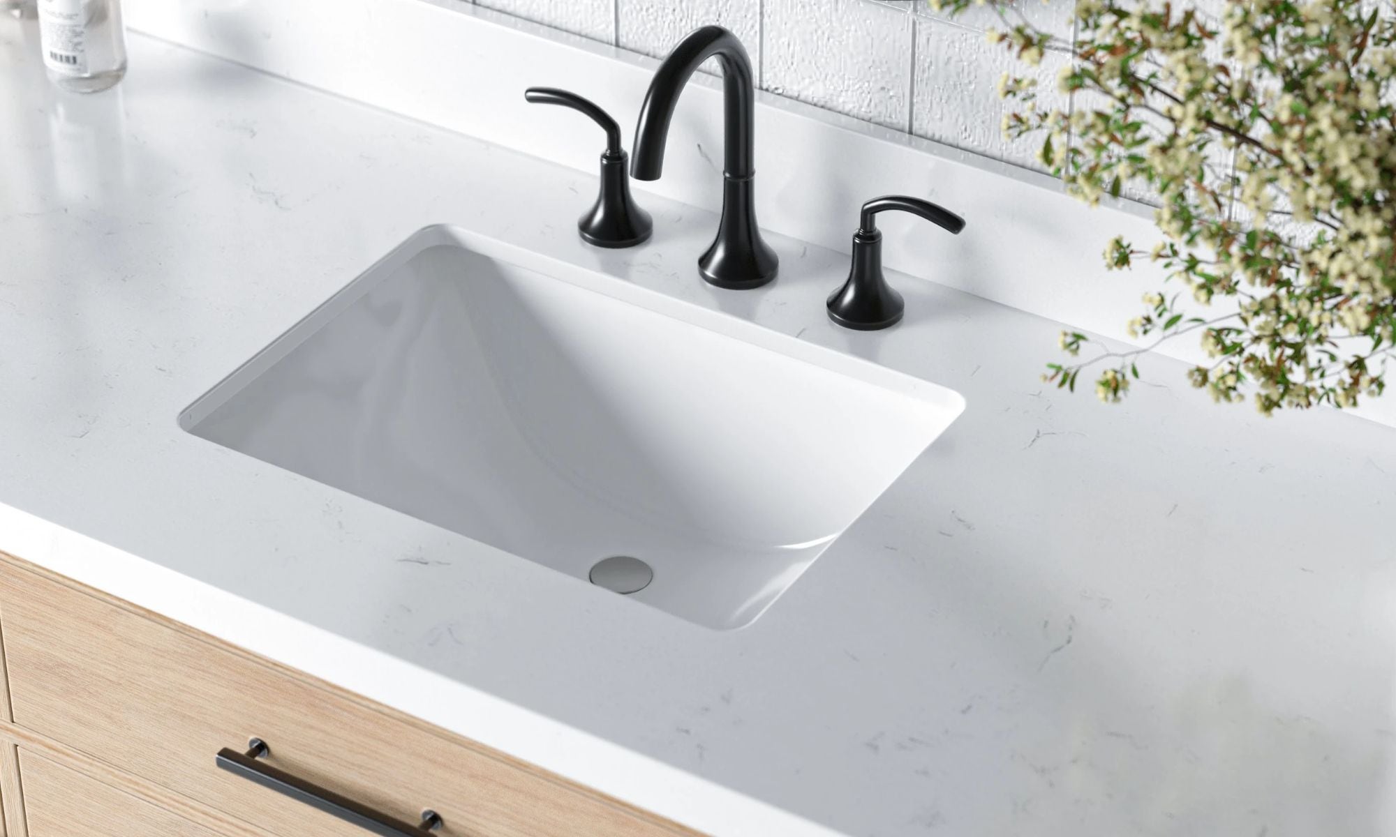 Choose Quartz vs Marble Countertops For Your Bathroom Vanity